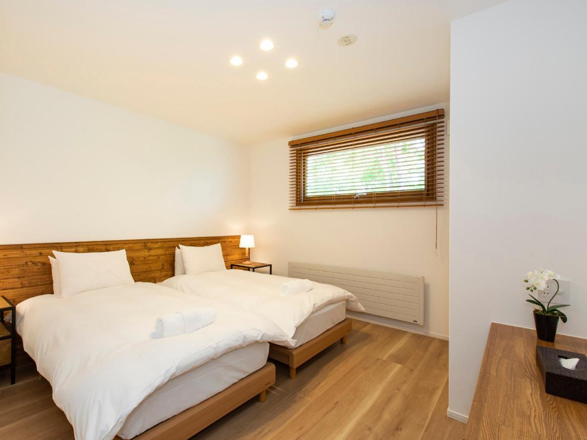 Birchwood Chalet Нисэко Экстерьер фото